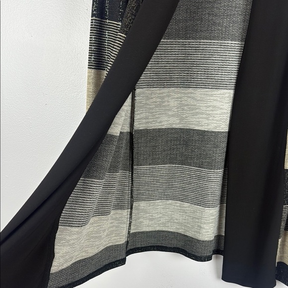 Vintage Frank Lyman Design Black and Gray Cardigan Sweater Size 2 - Picture 7 of 10